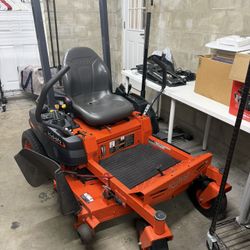 Zero Turn Kubota