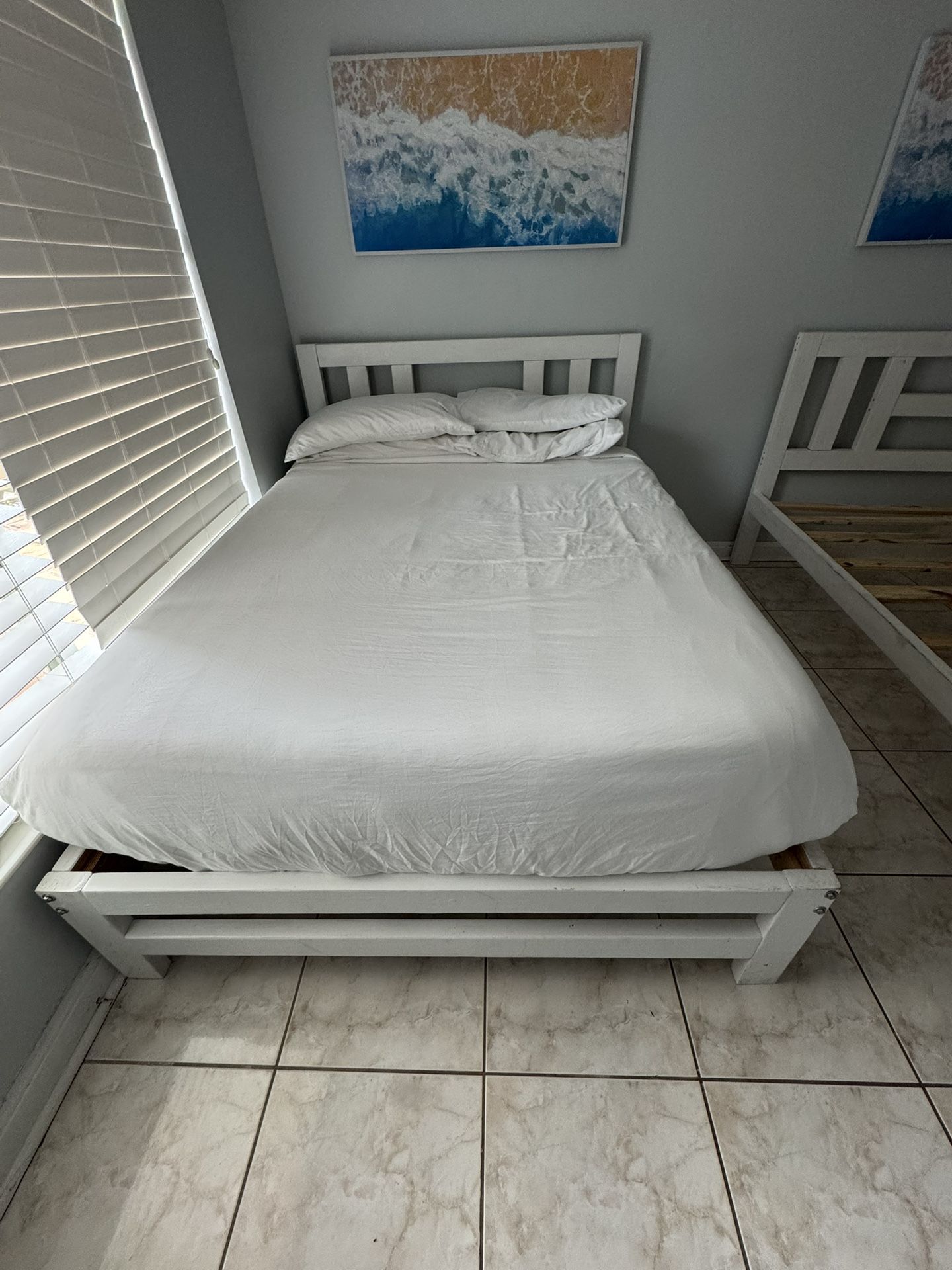 Full White Wooden Bed With Full Memory Foam Mattress