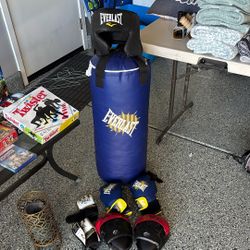 Everlast Boxing Equipment