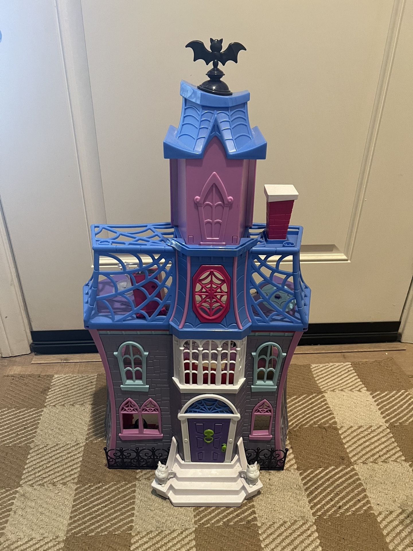 Vampirina Toy House
