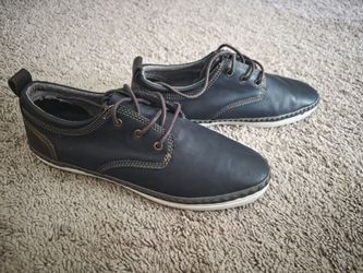 Mens casual dress shoes sz 10