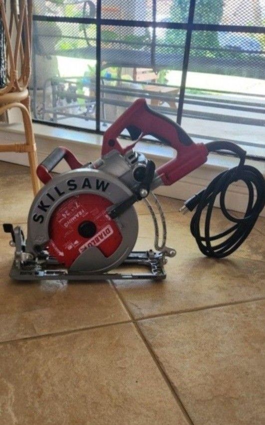 Skillsaw Like New