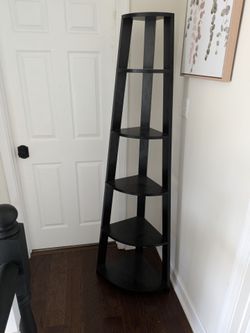 Black corner shelve
