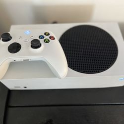 Xbox Series S Console W/ Controller $200