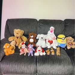 Plush Filled Toys Animals All For 1 Price Or Let’s Sell Separate And Negotiate. Sell individually please ask and select. Everything is New Wi Tag.