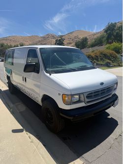 1999 Ford E-250