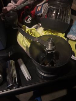 Manuel coffee grinder