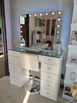 Vanity with Touch Screen Mirror