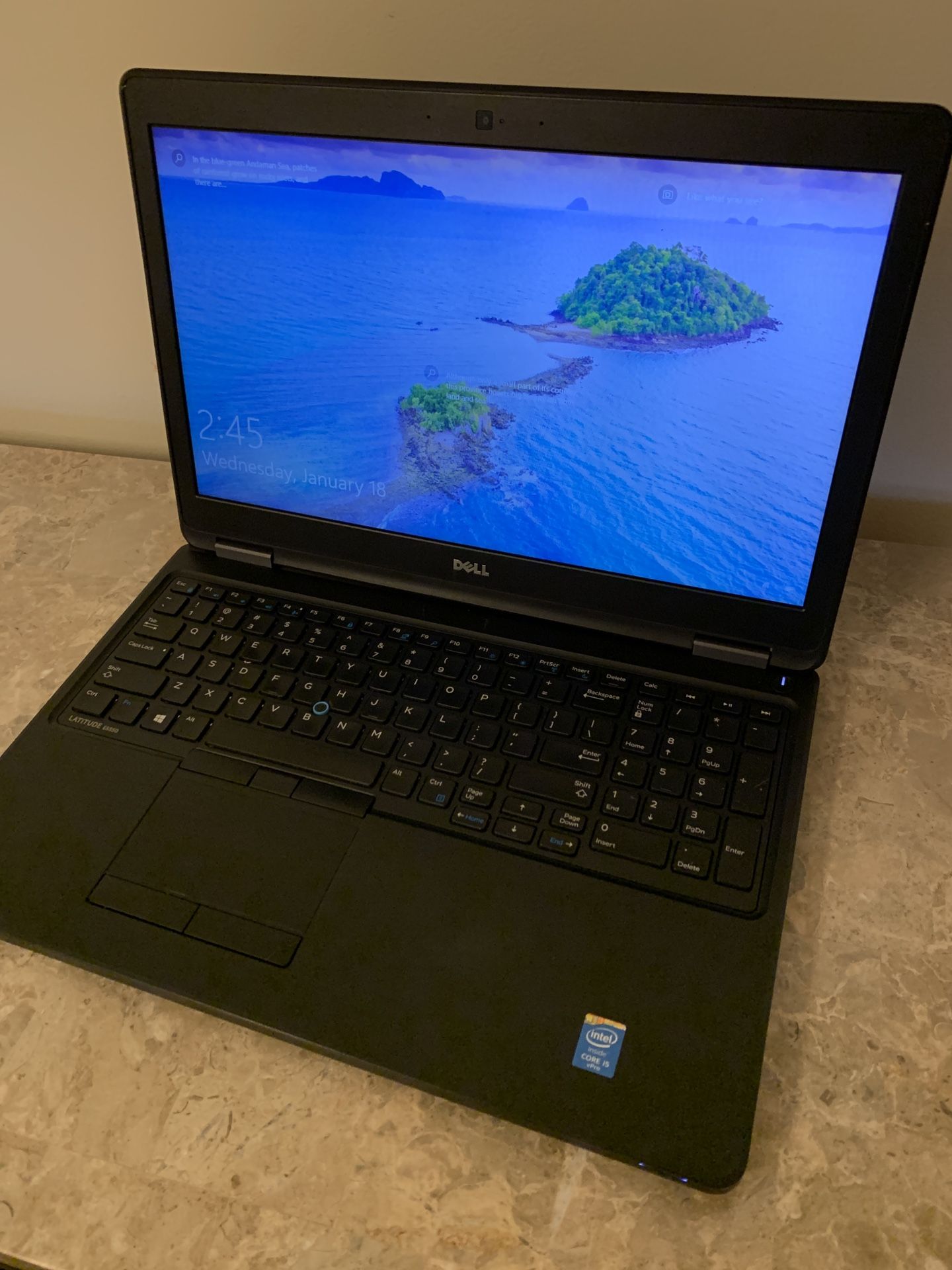 15.6” Laptop Dell latitude E5550 *NEW battery *8Gb RAM *SSD *Bluetooth *HDMI *Webcam