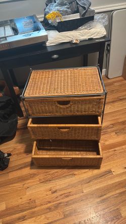 Wicker 3 door dresser
