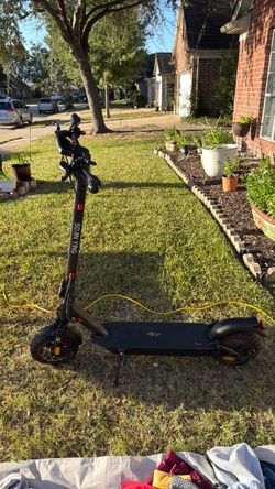 Scooter (electric)