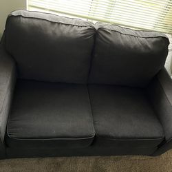 Loveseat/Couch 