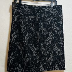 The Limited Pencil Skirt Womens Black Lace Career Size 8 Rear Zipper. NEW!