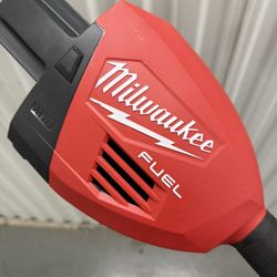 Milwaukee FUEL M18 String Trimmer