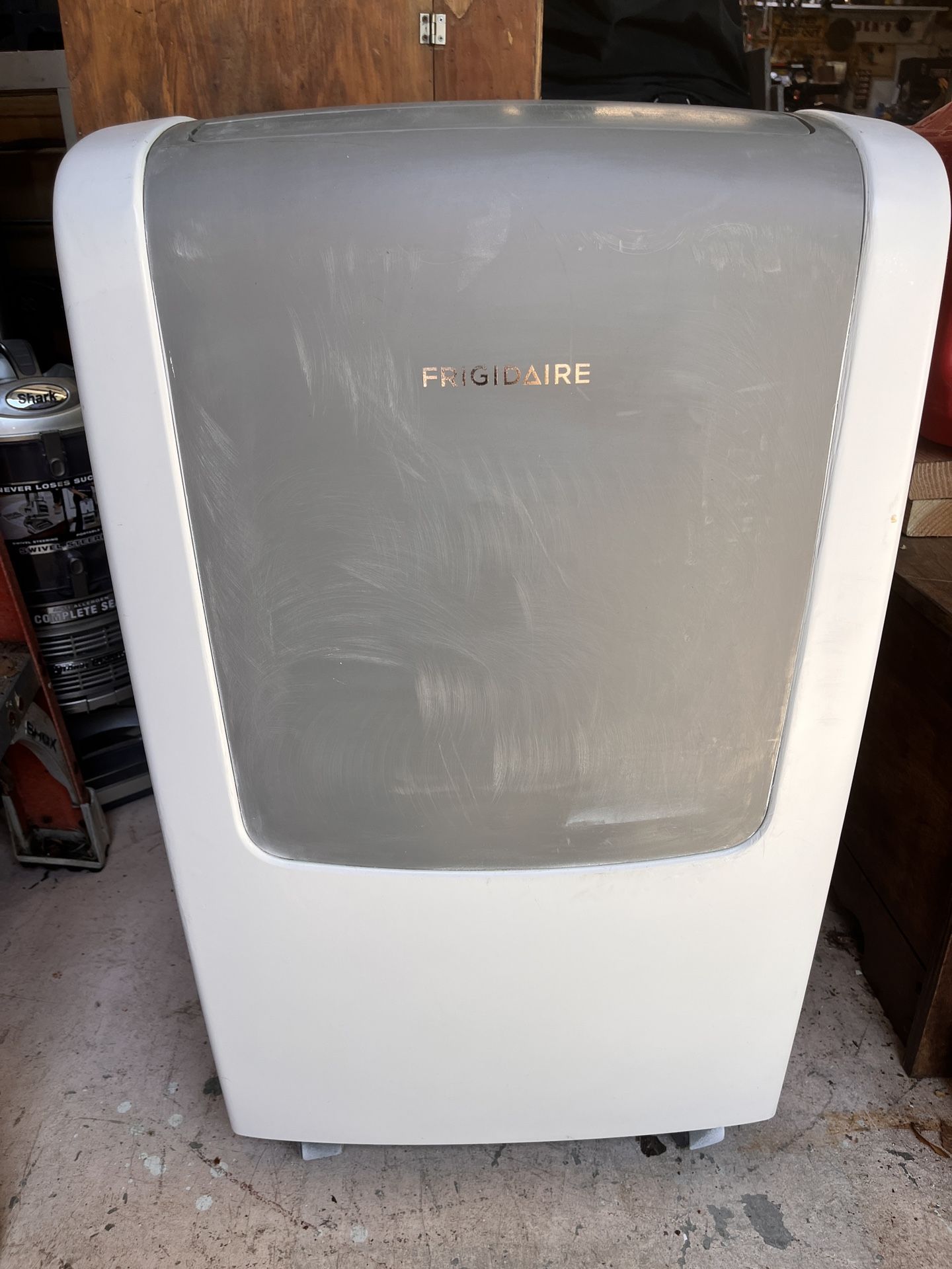 Frigidaire Air Conditioner 🥶🥶