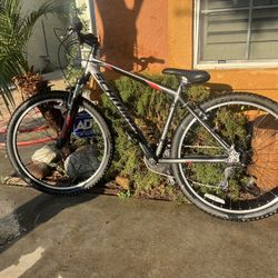 Shwinn Standpoint Bike Bicycle