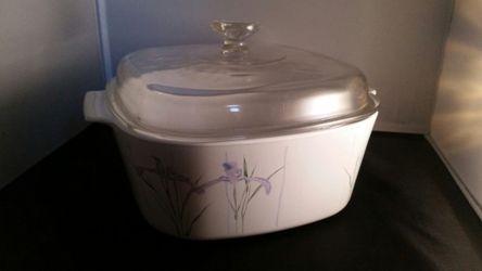 Corning ware shadow iris 5 liter Dutch oven with lid