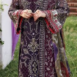 Almost New 3 Piece Wedding Dress Pakistani XL
