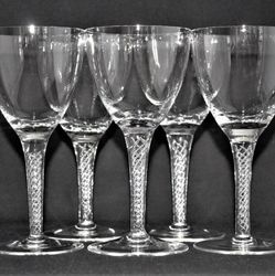 Waldonia Crystal Wine Glass, 2 Crystal Twist