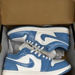‘Legend Blue’ Jordan 1 Low SE