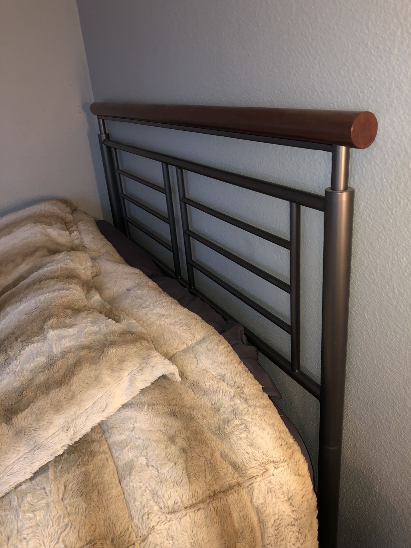 Headboard size full