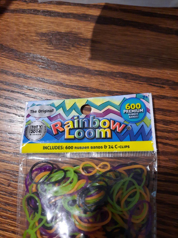 Rainbow loom for Sale in Chandler, AZ - OfferUp