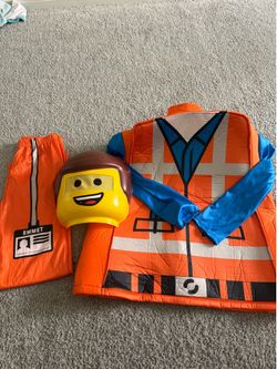 Halloween Emmet Lego Costume size 10-12 kids