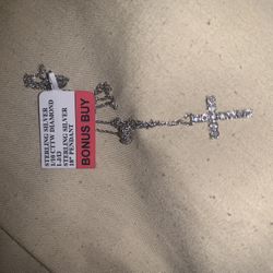 STERLING SILVER  18" PENDANT