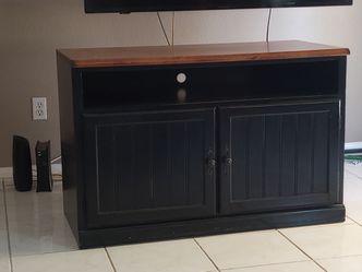 TV cabinet
