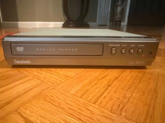 Symphonic WF104 CD/DVD Player (Excellent Condition)
