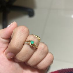 Gold Ring With Zirconia