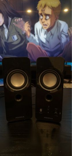 Insignia Bluetooth Desktop Speakers Pair