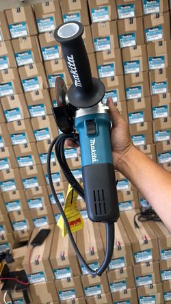 Makita Corded Angle Grinder ga4570