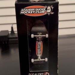 Anaheim ducks Fingerboard