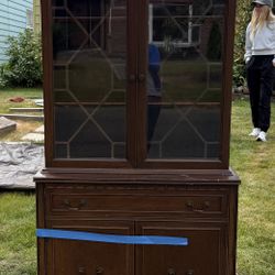 China Hutch
