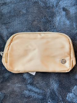 Lulu lemon everywhere belt bag 1L