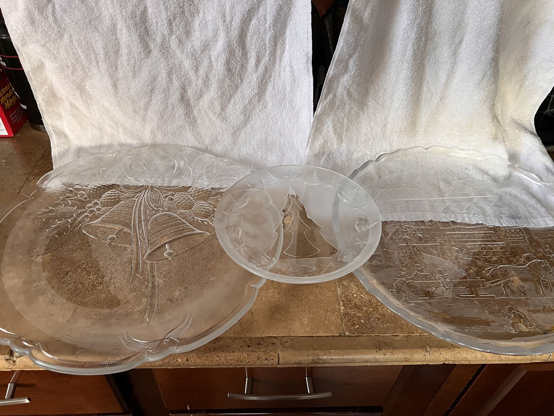 Christmas Plates
