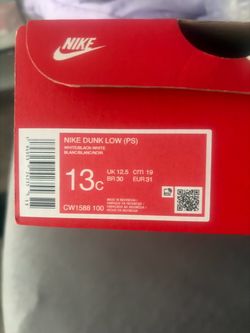Nike panda dunks (black and white) low top