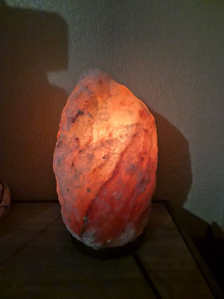 Authentic Himalayan Salt rock Lamp