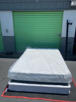 Queen Size Bed