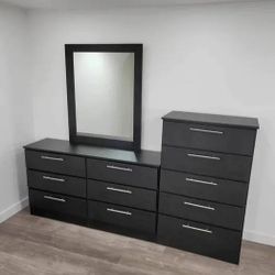 Dresser Whit Mirror And Chest  // Cómoda Con Espejo Y Gavetero 