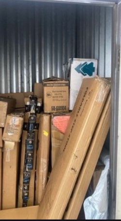 Storage unit for sale full of item