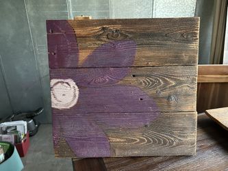 Flowers painted on wood