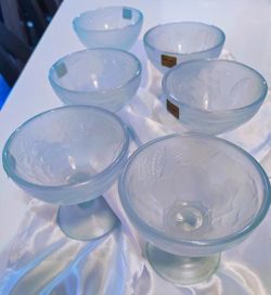 Set Of 6 New Unused Frosted Glass Dessert Dishes France