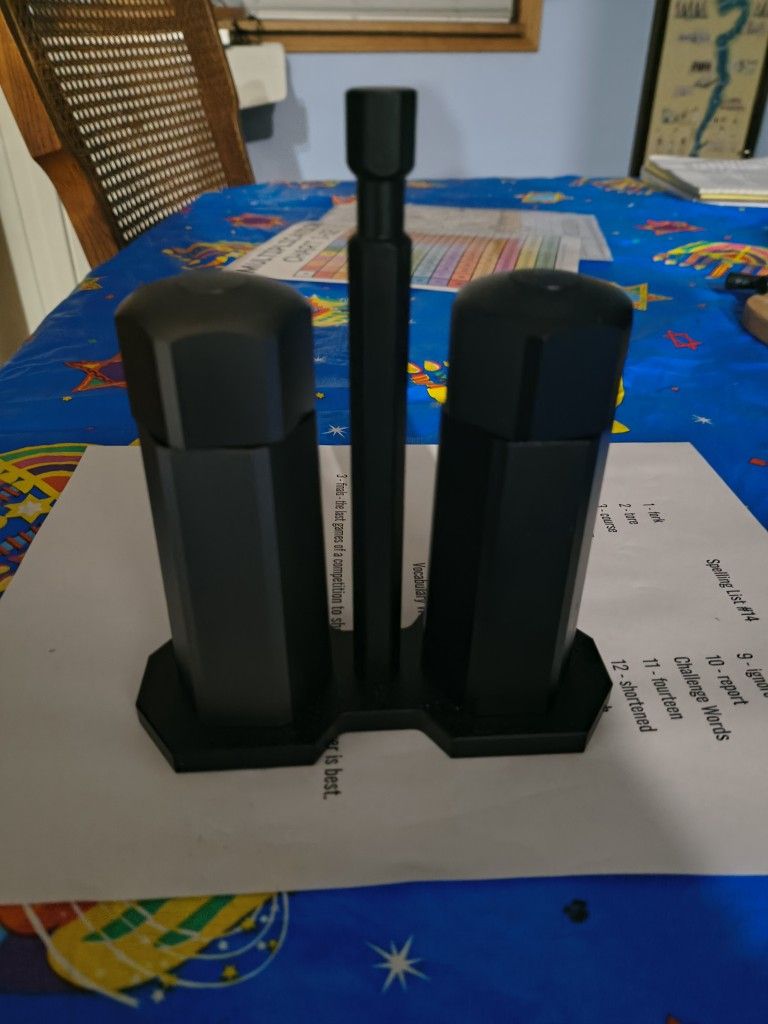 Hexclad Salt And Pepper Shaker