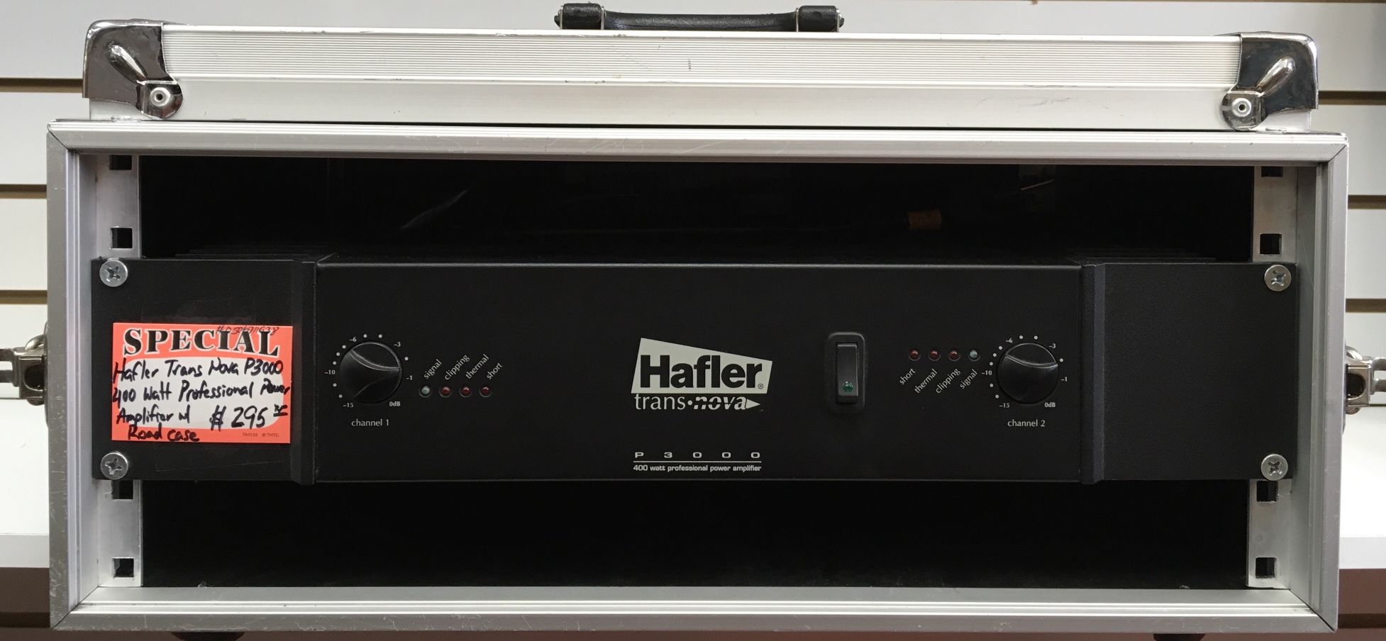 Hafler Trans Nova P3000 400 Watt Professional Power Amplifier W/ Road Case