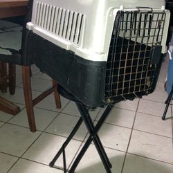 Cat/small Dog Kennel