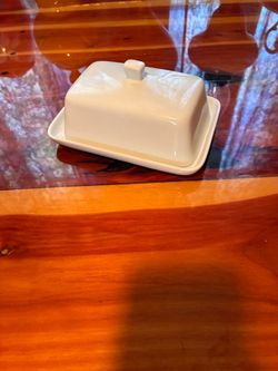 White Ceramic Butter Dish with Lid