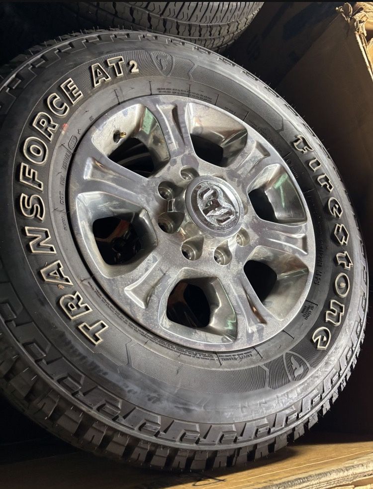 2024 Ram 2500 8 Lugs Chrome Offroad Wheel Rim Tires