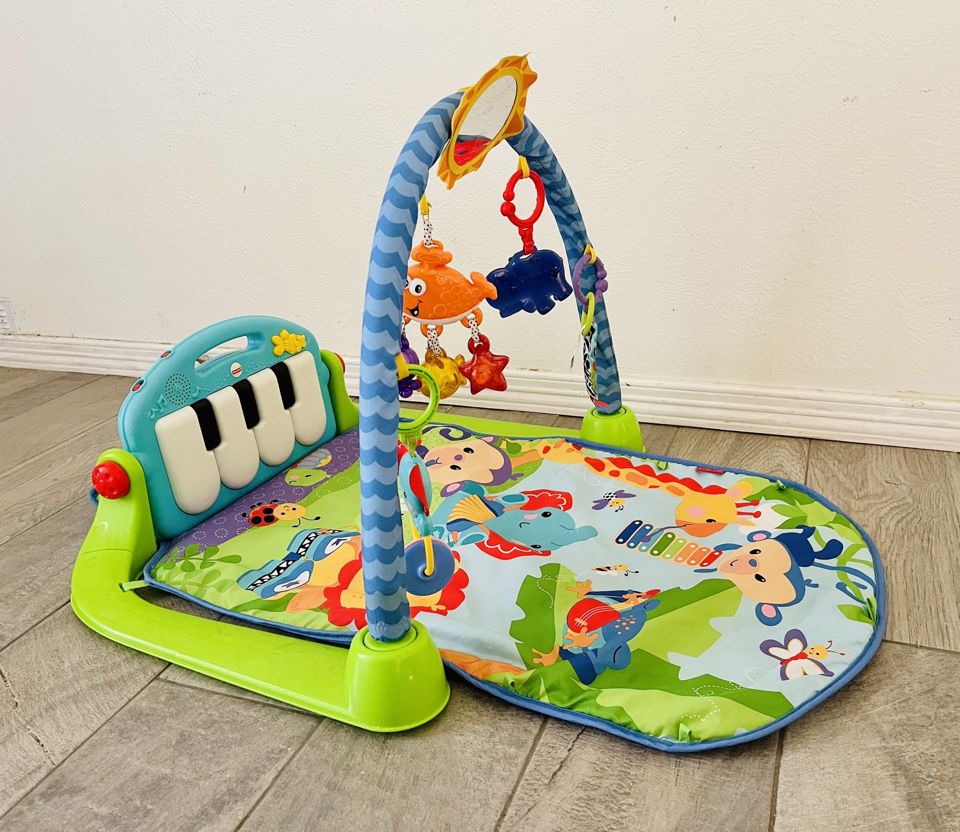 Baby Gym Play Mat with Piano And Toys